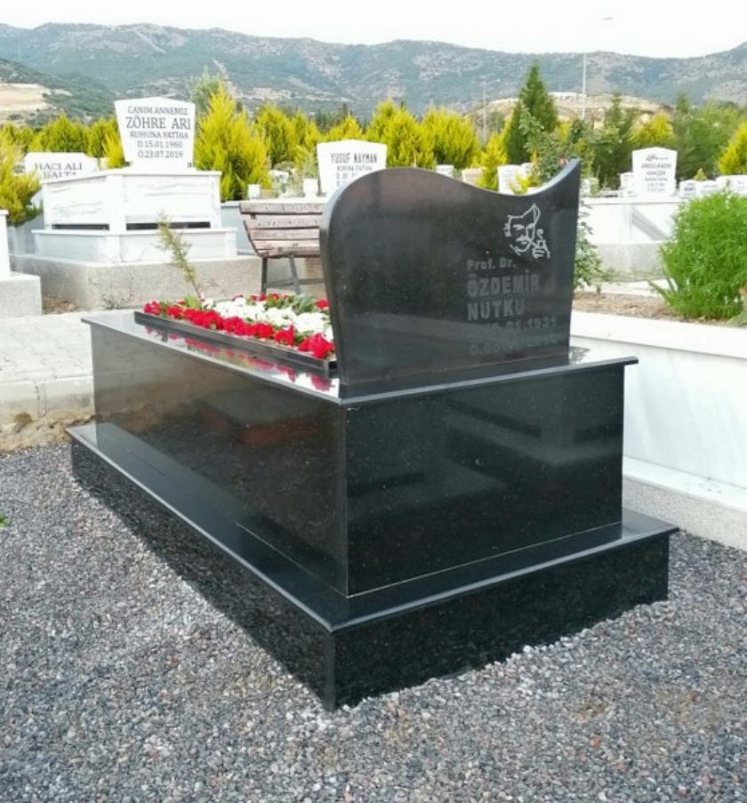 Bergama Mezar Peyzaj Hizmetleri Çiçeklendirme Bakım Temizlik