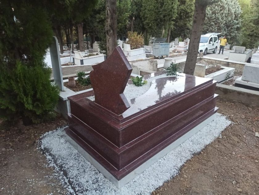 Güzelbahçe Mermer Mezar Bakımı Temizliği Mezar Bakım Hizmetleri