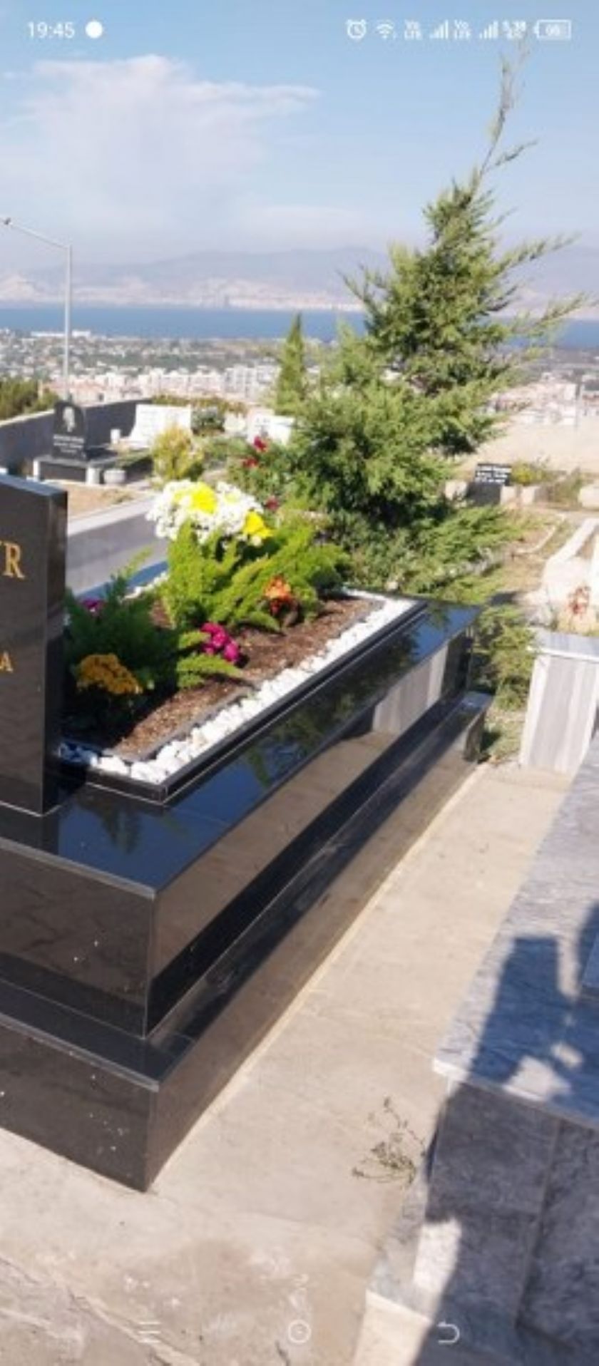 Kiraz Kabir Bakımı Kabir Temizlik Bakım Firması İzmir