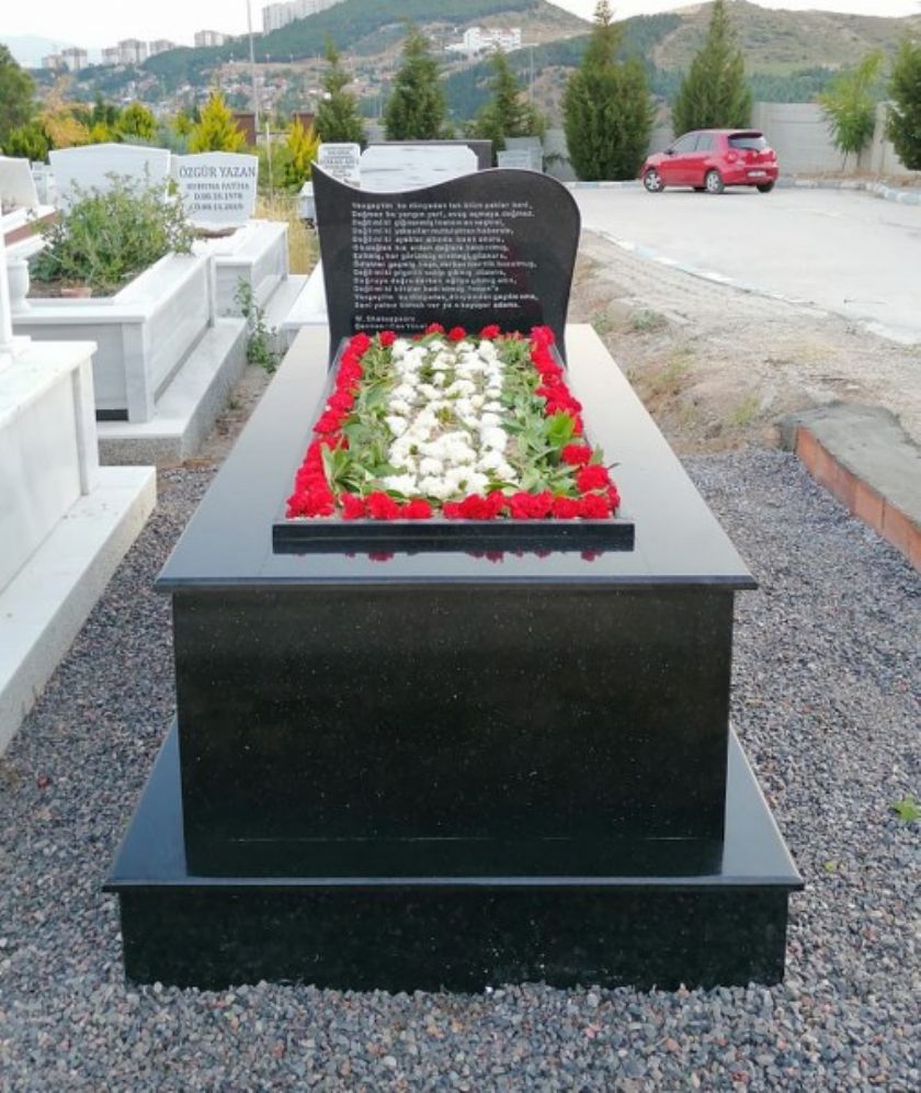 Marmaris Mezar Peyzaj Hizmetleri Çiçeklendirme Bakım Temizlik
