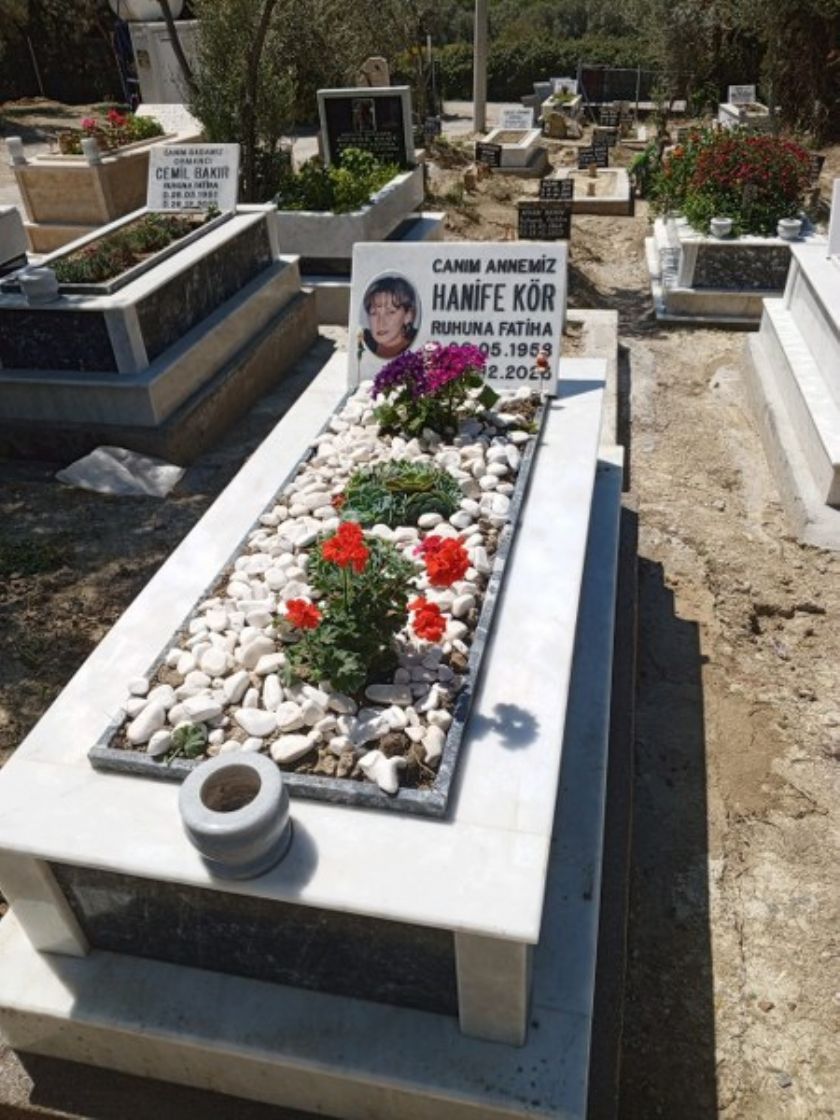 Seferihisar Mezar Bakımı Temizleme İzmir Mezar Bakımı
