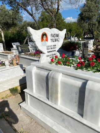 Çiğli Mezar Çiçeklendirme İzmir Mezar Bakımı