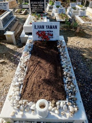 Karabağlar Kabir Bakımı Kabir Temizlik Bakım Firması İzmir