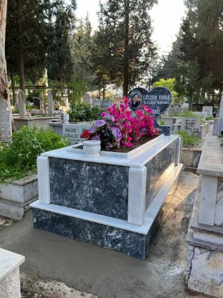 Kiraz Mezar Süsleme Mezar Üstü Süsleme Çiçeklendirme